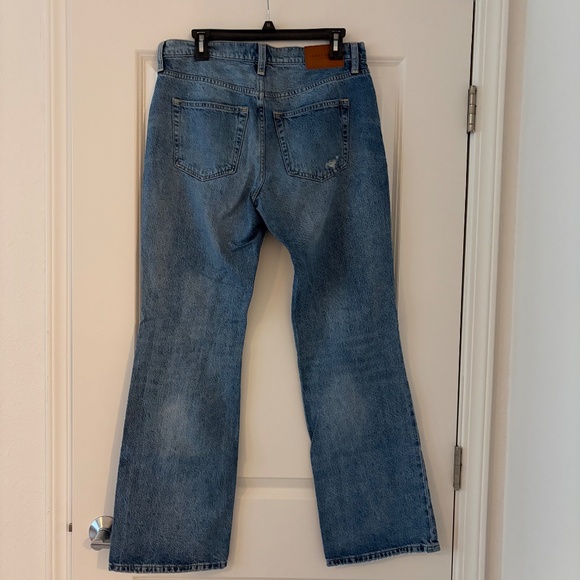 New Lucky Brand Size 6 90s fit Boyfriend Mid Rise Flare Distressed Jeans - Picture 3 of 16